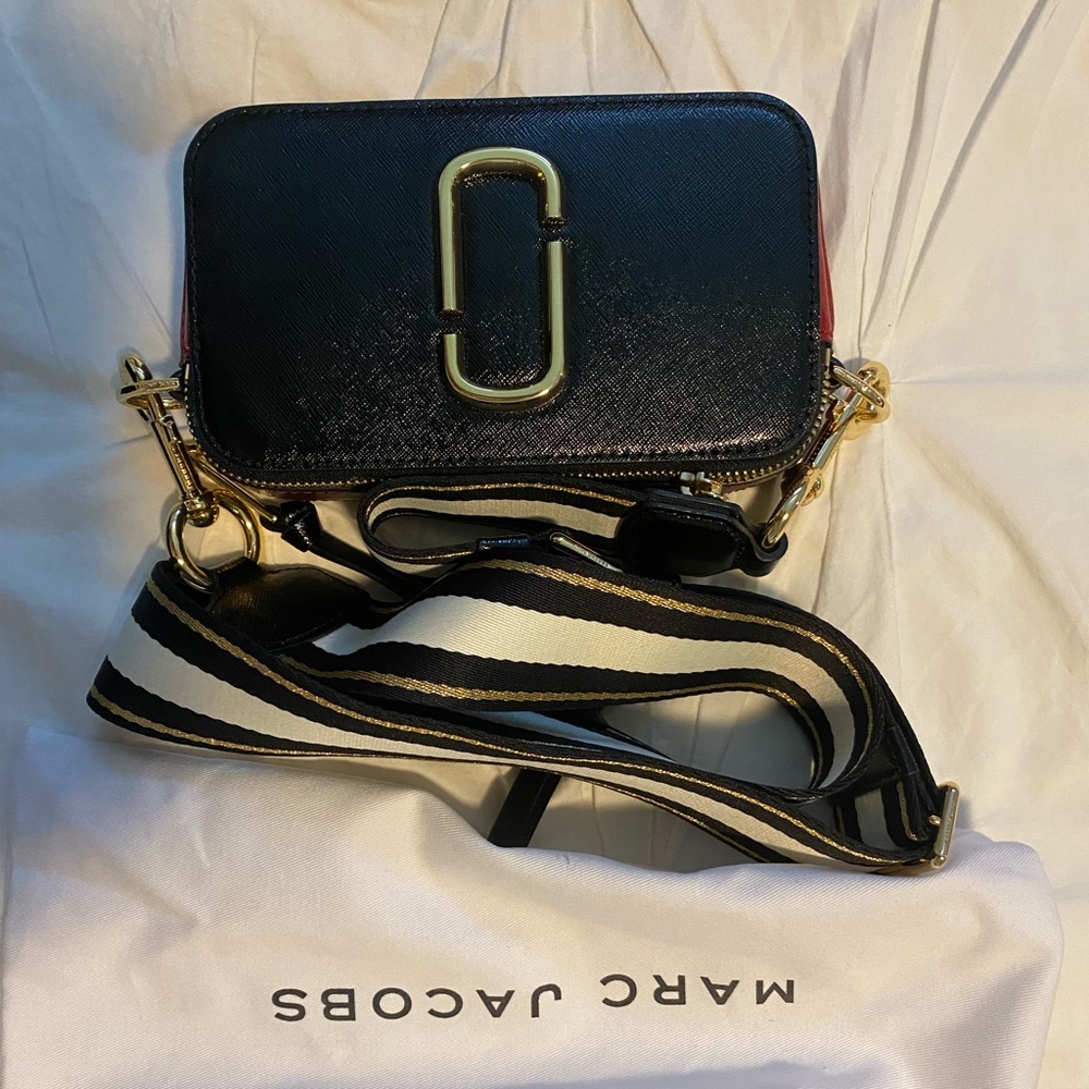 Marc jacobs snapshot